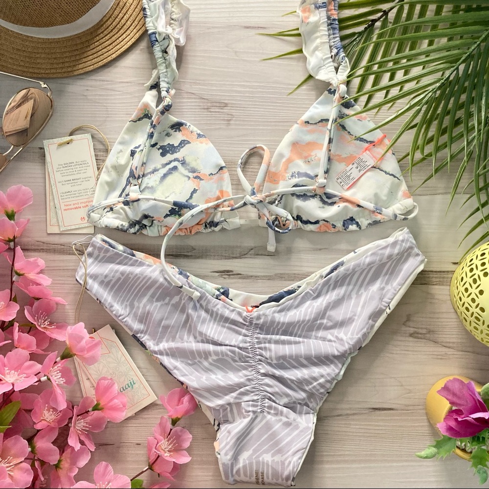 Maaji 🌸 Reversible Light Blue/Purple Bikini Set 👙✨🏝🔥🌺 - Picture 7 of 9
